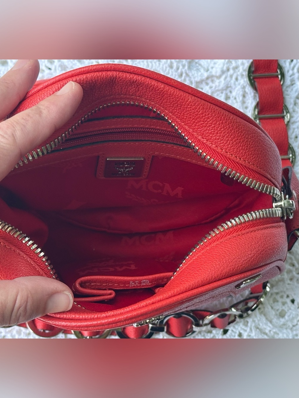 VTG MCM Red Grained Leather Round Tambourine Crossbody Bag Silver Studded - Picture 13 of 16